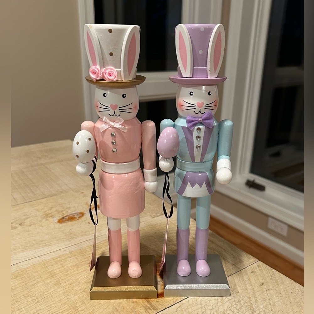 Top Hat & Tail Easter Bunny Nutcracker Set Pink & Purple- New With Tags!